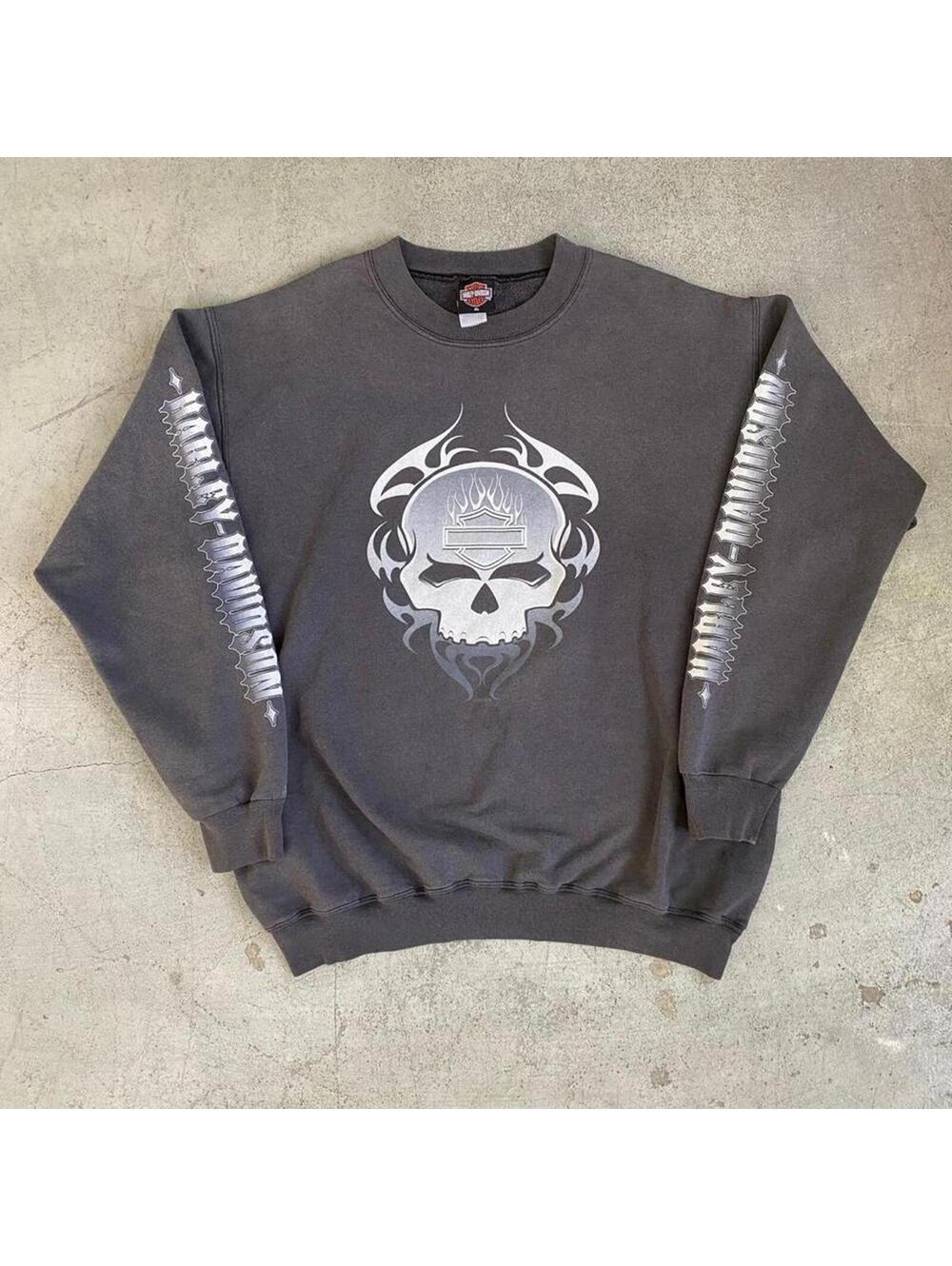 90s Vintage Harley Davidson Flames  Biker Crewneck Grey Harley Skull Sweatshirt